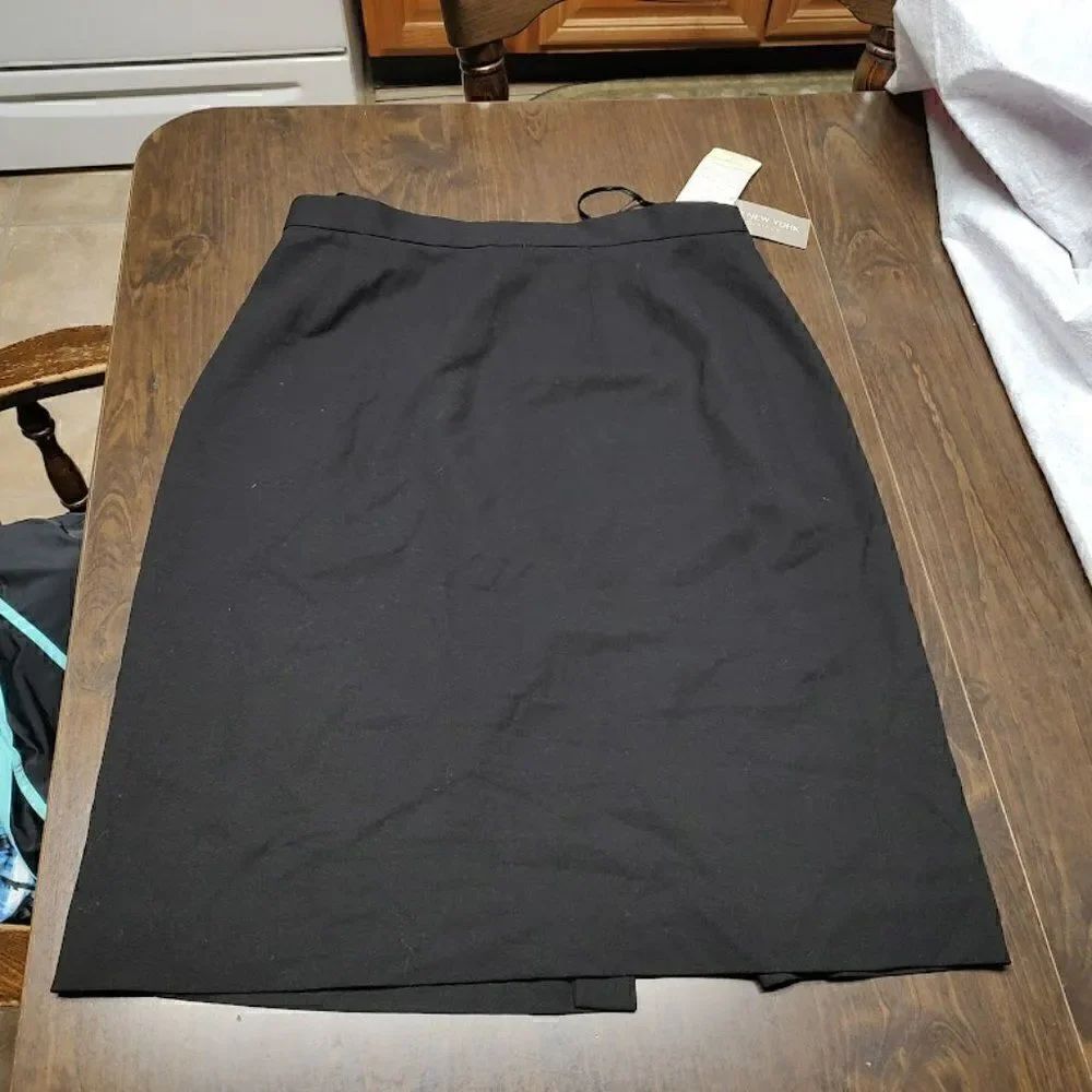 New Jones New York Black Pure New Wool Skirt Size Women's 14